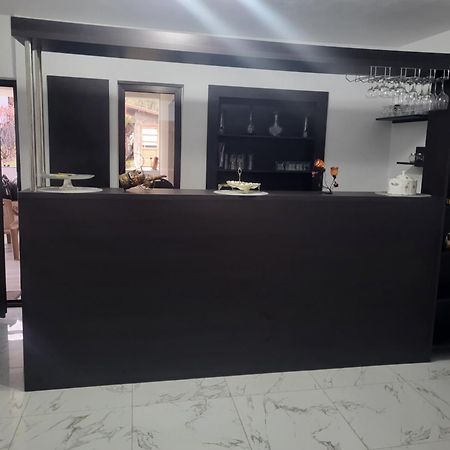 Vila Mae Star Curtea de Argeş Exteriér fotografie